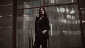 hale leon biography overview